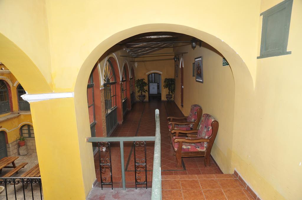 Hostal La Casona โปโตซี ภายนอก รูปภาพ