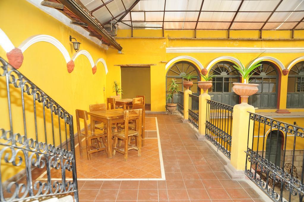 Hostal La Casona โปโตซี ภายนอก รูปภาพ