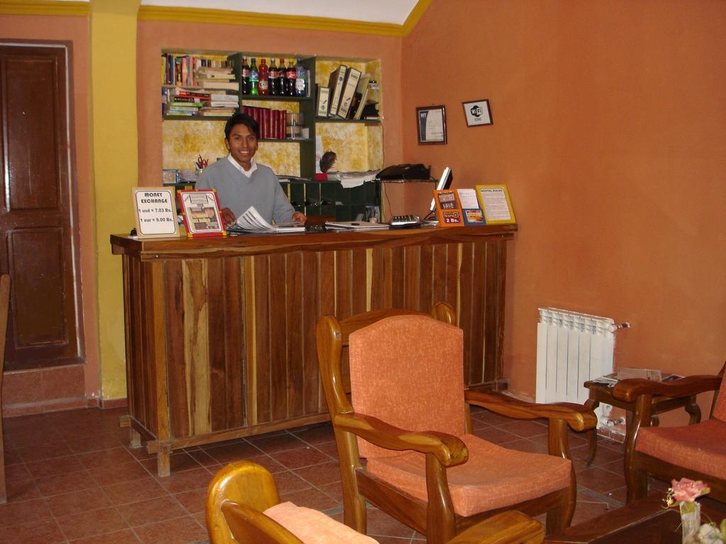 Hostal La Casona โปโตซี ภายนอก รูปภาพ