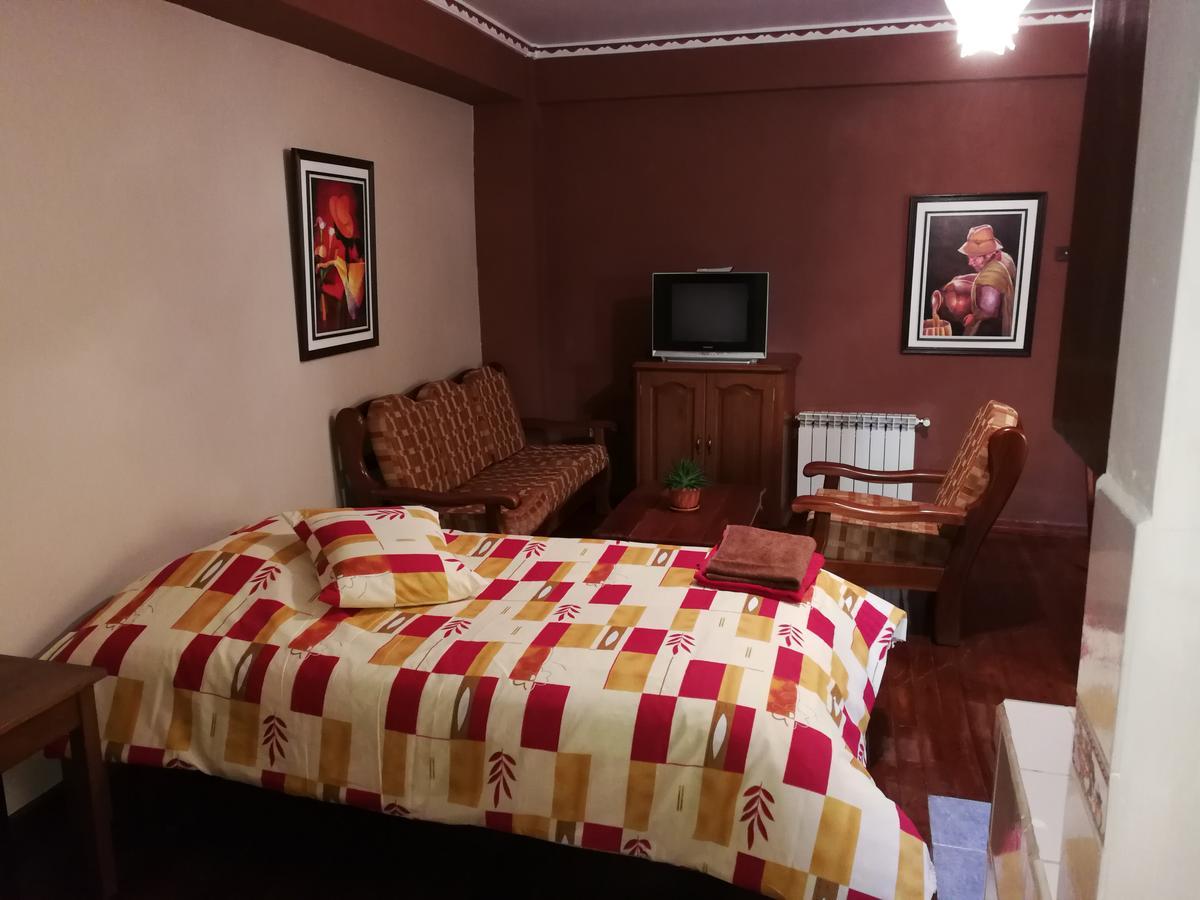 Hostal La Casona โปโตซี ภายนอก รูปภาพ